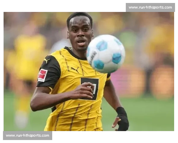 拜仁低价求购吉滕斯遭拒，切尔西 6500 万欧锁定英格兰妖星